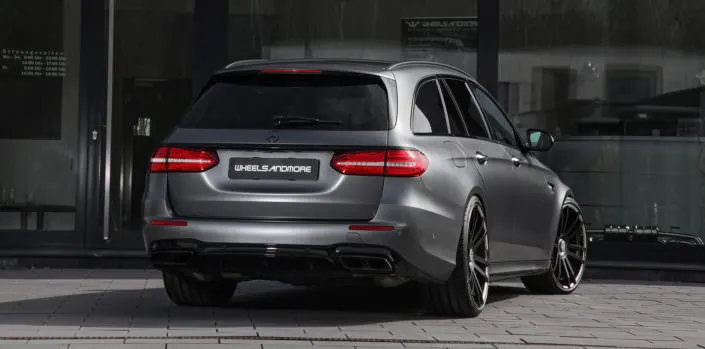 21-inch-e63amg rear view exhaust e63amg s