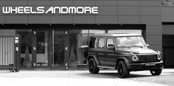 side light right view on g63 with 24 inch tuning alloys