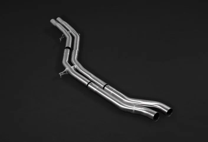 2017-cayenne-turbo-exhaust