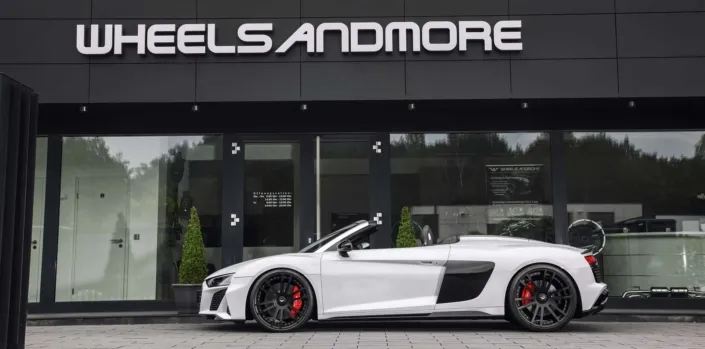 R8-power-upgrade-1000hp side view whit r8 with tuning 1050hp, wheels and suspension