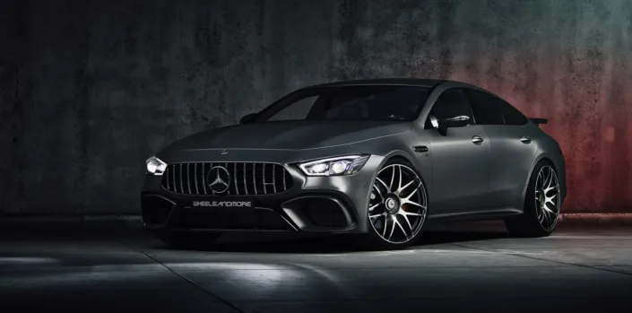 frontal view mercedes gt63 with massive 22 inch tuning wheels