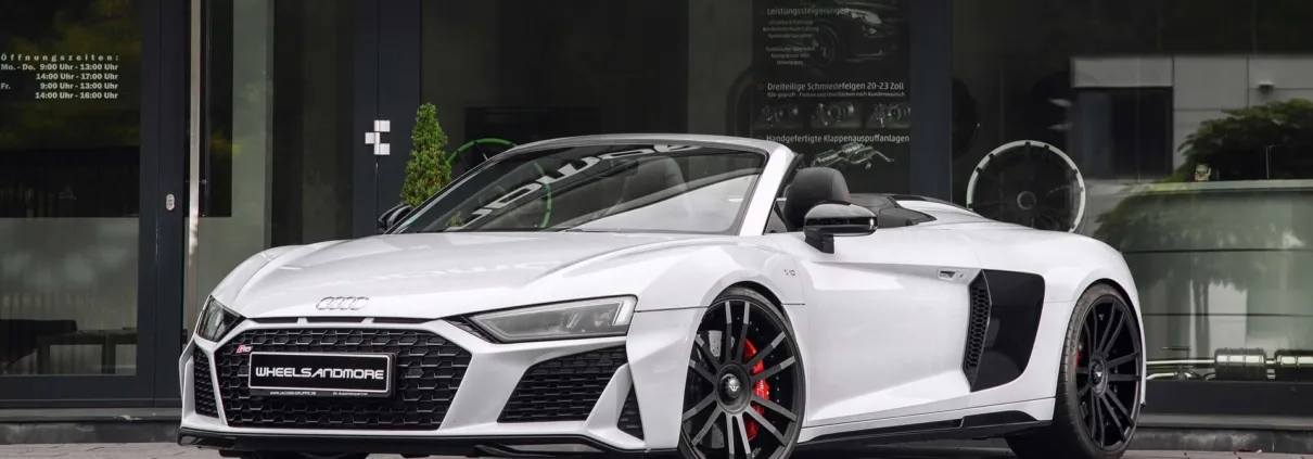 Front side view audi r8 v10 tuning