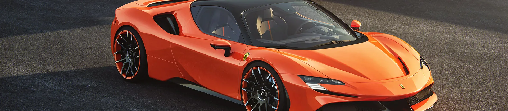 Ferrari-SF90-Stradale-OrangeTopView