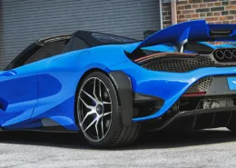 mclaren-765lt-spider-blue-underdock-020z1920x950