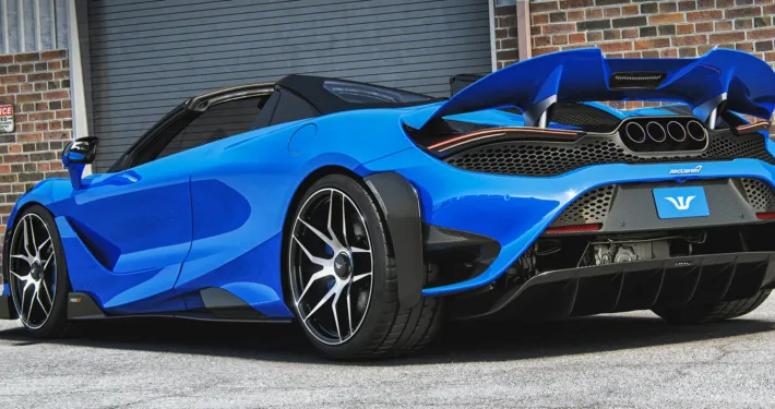 mclaren-765lt-spider-blue-underdock-020z1920x950