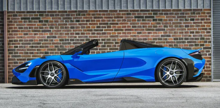 mclaren-765lt-spider-blue-underdock-030z1920x950