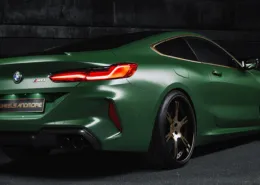 BMW M8 Competition Sanremo Green Metallic with 6Sporz² wheels (Rear-/ Sideview) BMW M8 Competition Sanremo Green Metallic with 6Sporz² wheels (Rear-/ Sideview)