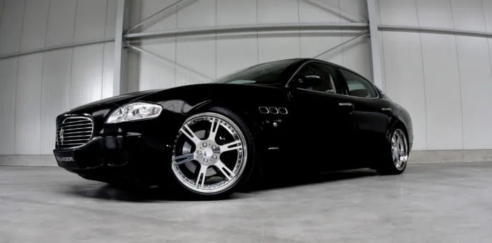high glossy 6sporz wheels on black maserati quattroporte