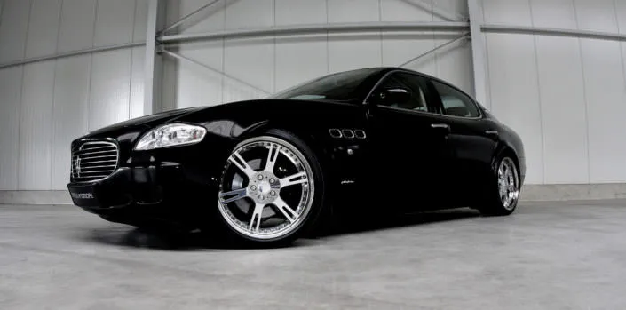 black quattroporte with 20 inch tunign wheels 6sporz