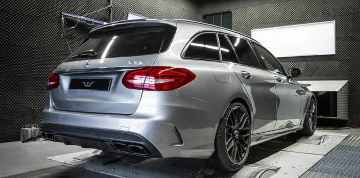 mercedes station wagon c63s amg on dyno test
