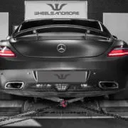 mercedes sls rear view on dyno